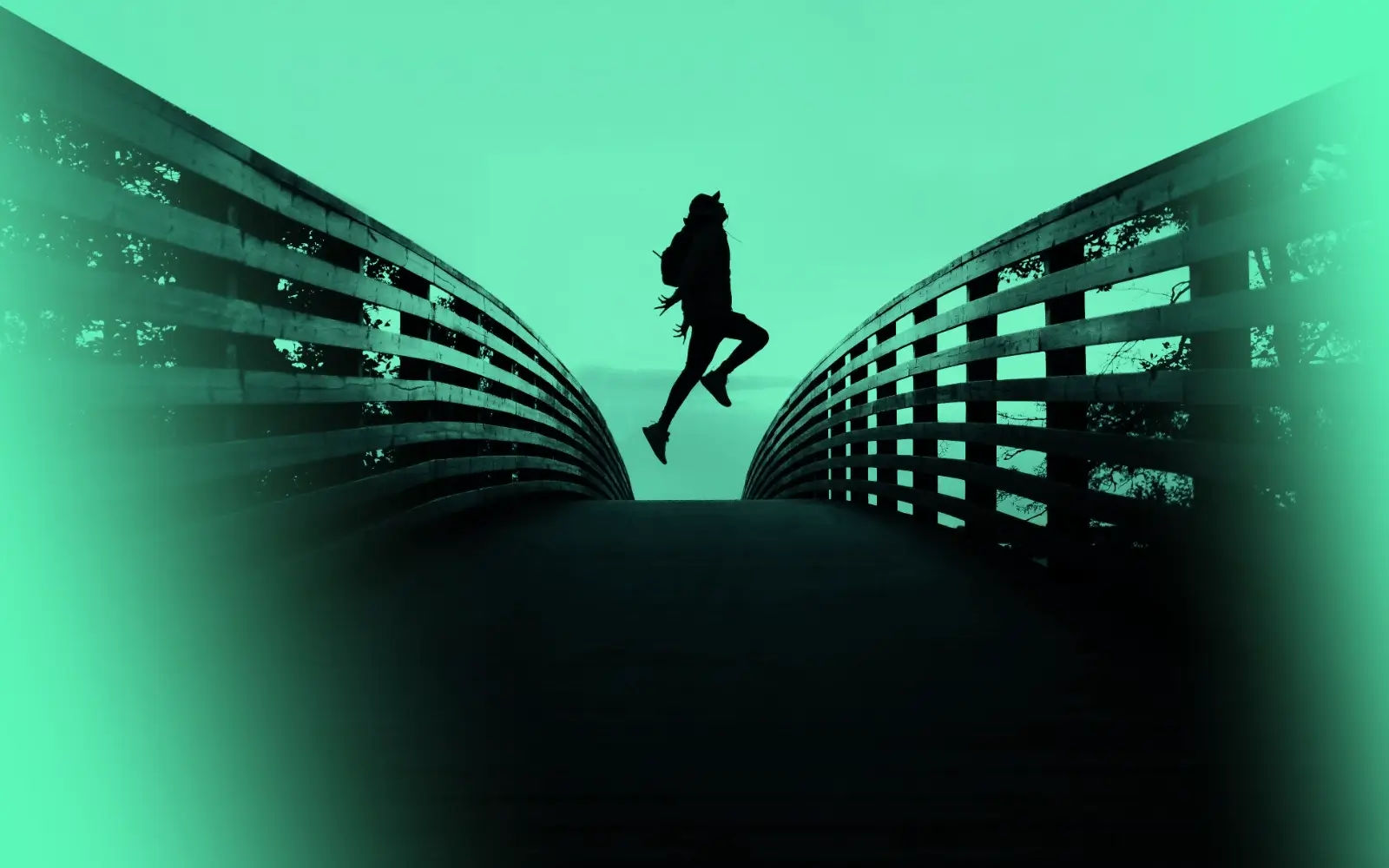Simple Habits to Save Money and Create Financial Freedom - Image by Steven Erixon