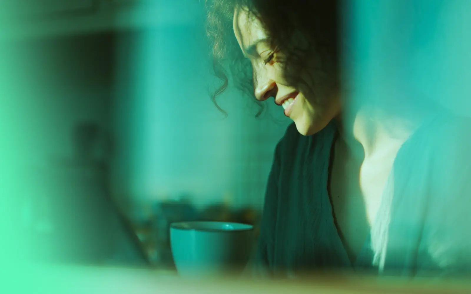 How to Create and Stick to a Budget - Tracking Spending and Income