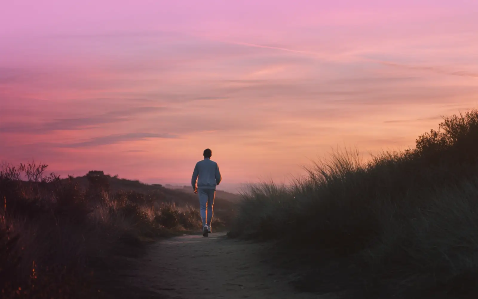 The Benefits of Outdoor Activities - Your 7-Day Outdoor Wellbeing Plan