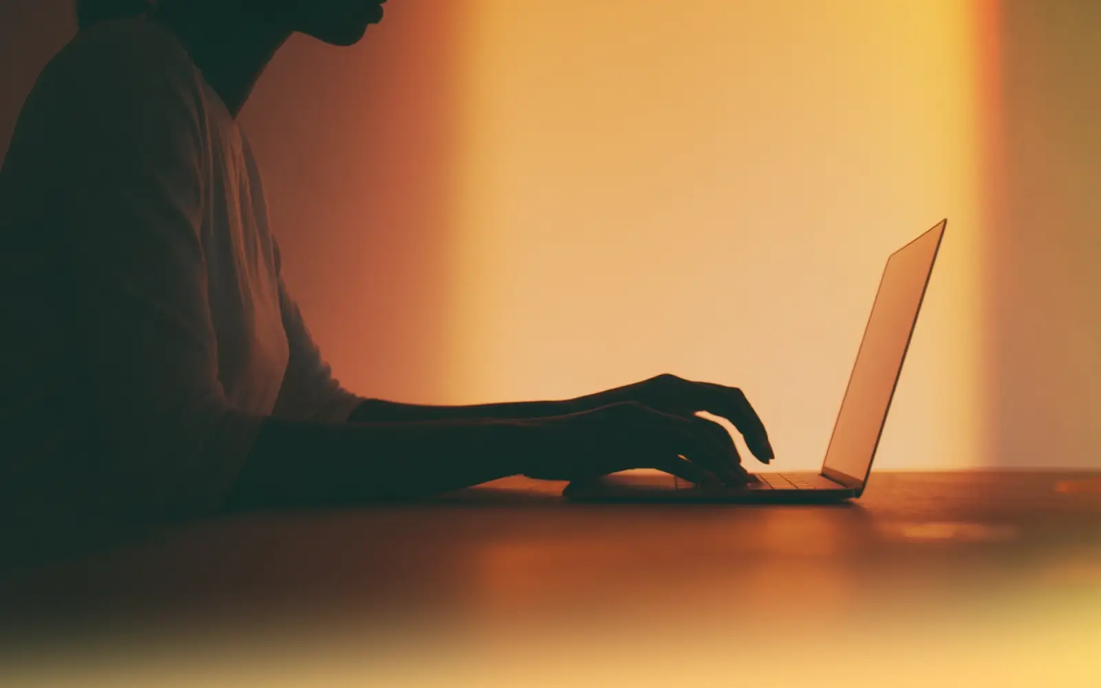 Deep Work vs Shallow Work: How High Performers Get More Done - Why Most Stay Stuck
