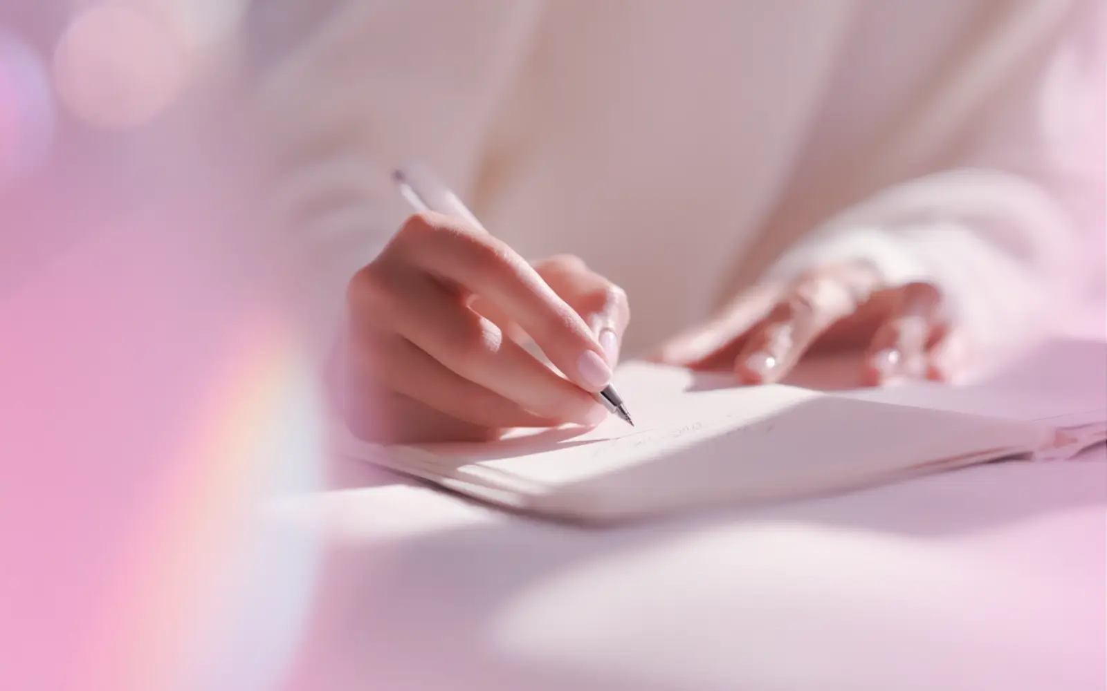 How to Create a Wellbeing Journal: The Sunday Read-Back